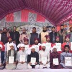 فارغین مدرسہ کو سند اور رداء فضیلت سے نوازا گیا