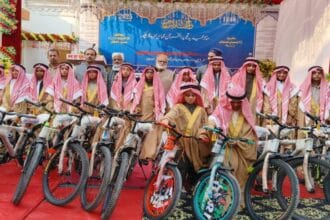 مدرسہ حمیدیہ کے 15 بچوں نے حافظ قرآن کا خطاب حاصل کیا