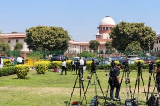 ہندوستانی عدلیہ پر تنگ ہوتا آر ایس ایس کا شکنجہ