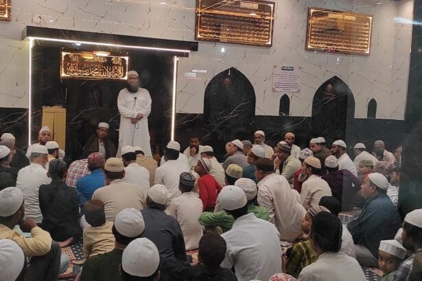 مسجد چھوٹی عیدگاہ میں تراویح کا دورمکمل
