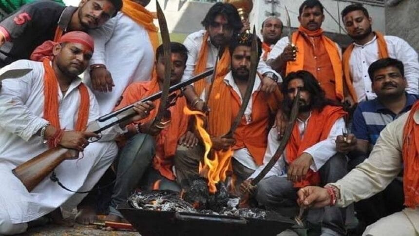 ہندوانتہاپسندی کے ساتھ مسلمانوں کی بے حسی بھی عروج پرہے