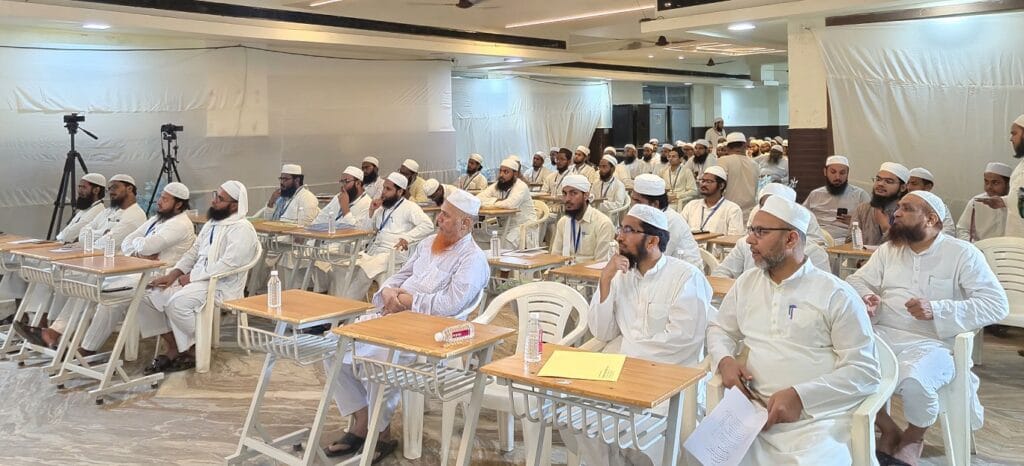 اسلامی شریعت کے خلاف فکری یلغار کے جواب میں فقہی و فکری ورکشاپ کا زوردار آغاز