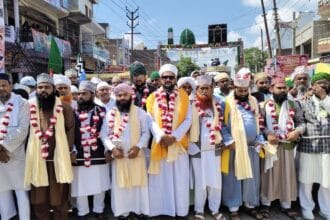 جلوس محمدی: قیادت چھوڑ فرار ہوگئے علماء