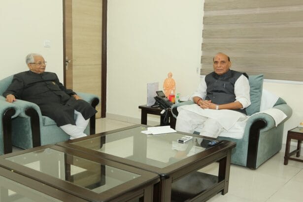 وزیرِ دفاع راج ناتھ سنگھ سے ڈاکٹرعمار رضوی کی اہم ملاقات