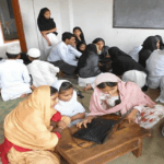 مکاتب کا گرتا ہوا تعلیمی معیار اور ہماری بےحسی