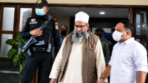 مولانا قمر غنی عثمانی کی ضمانت آخر اتنی مشکل کیوں؟